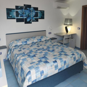 B&B Oliva Scala